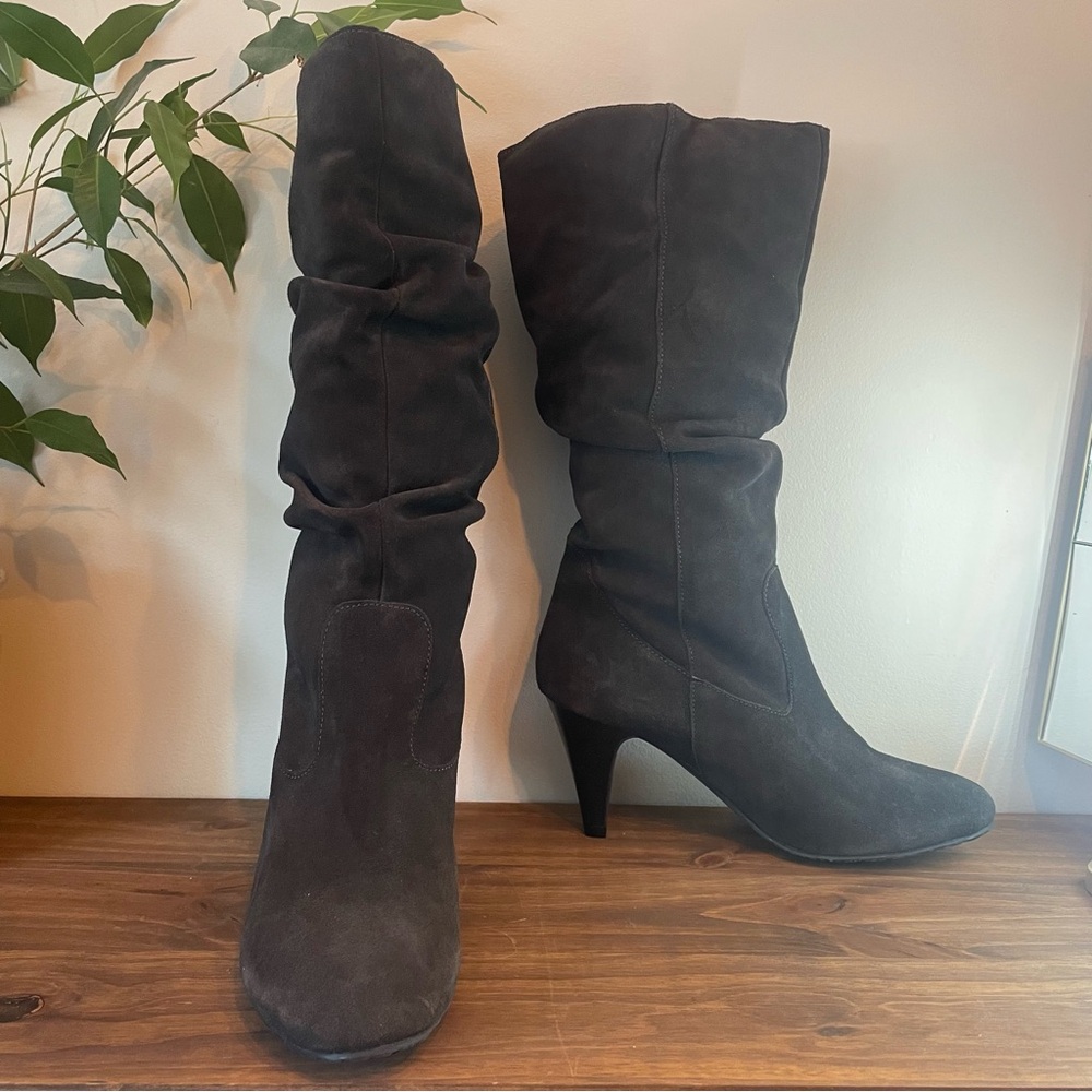Le Chateau Dark Gray Heeled Scrunch Leather Boots